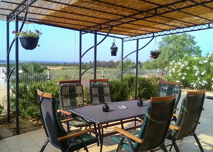 Вилла Aleksandra *