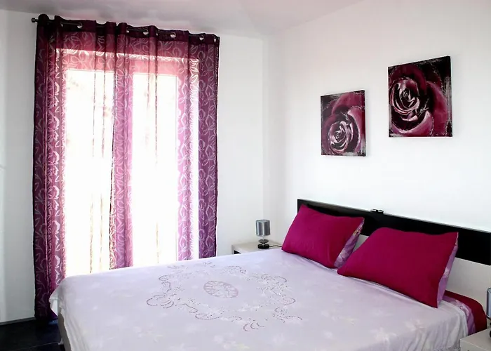 Aleksandra * Новиград