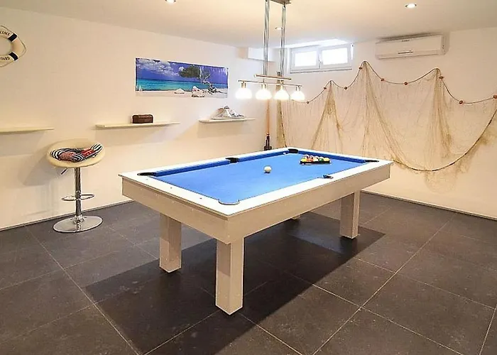 Aleksandra * Новиград